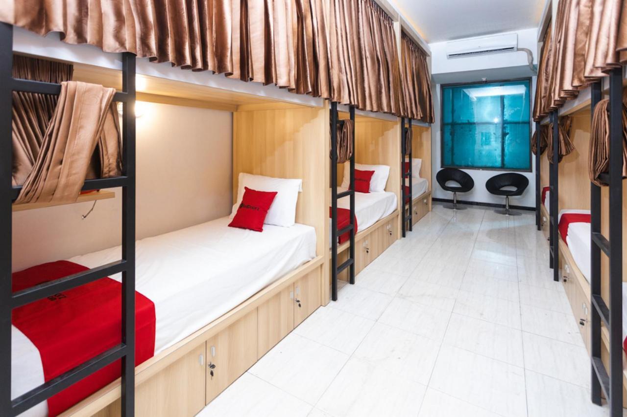 RedDoorz Hostel @ Malang City Center 2 Exterior foto