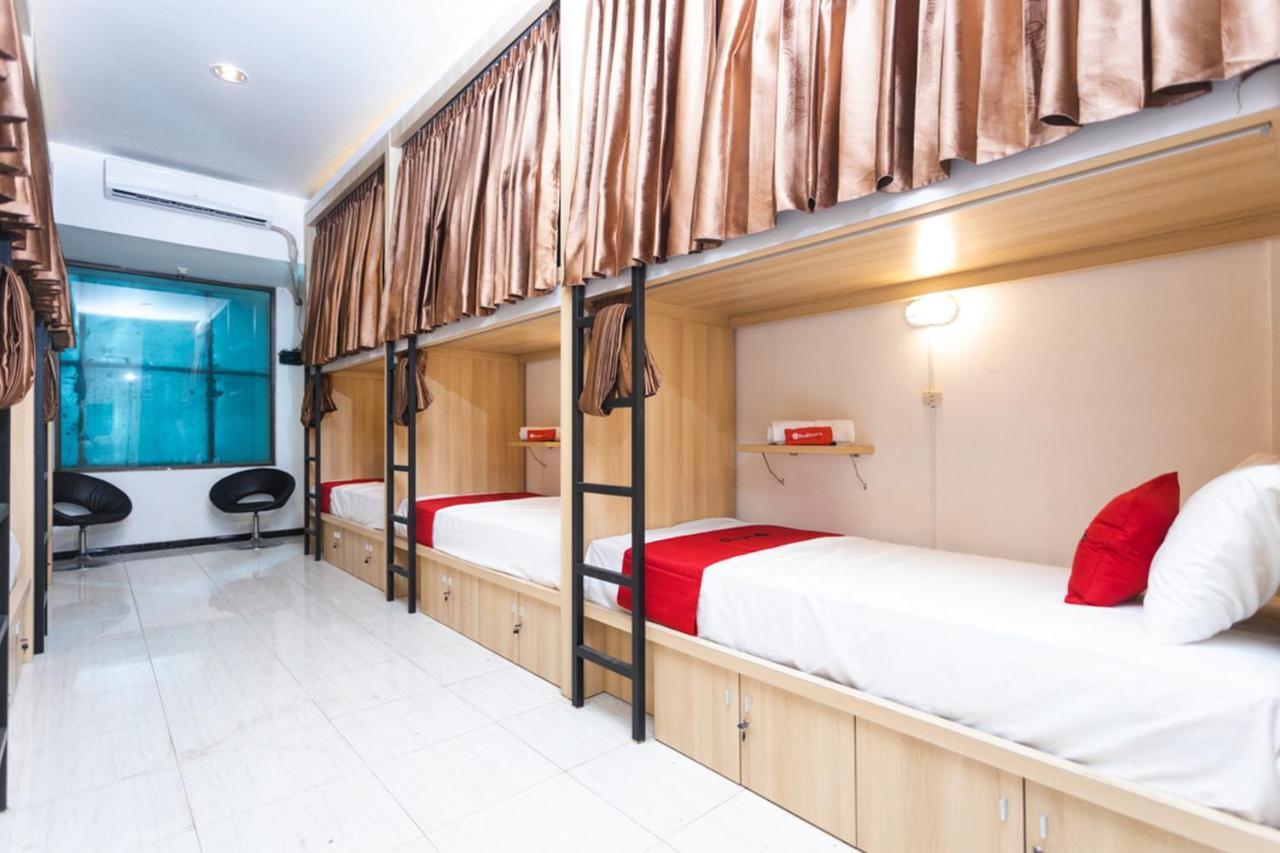 RedDoorz Hostel @ Malang City Center 2 Exterior foto